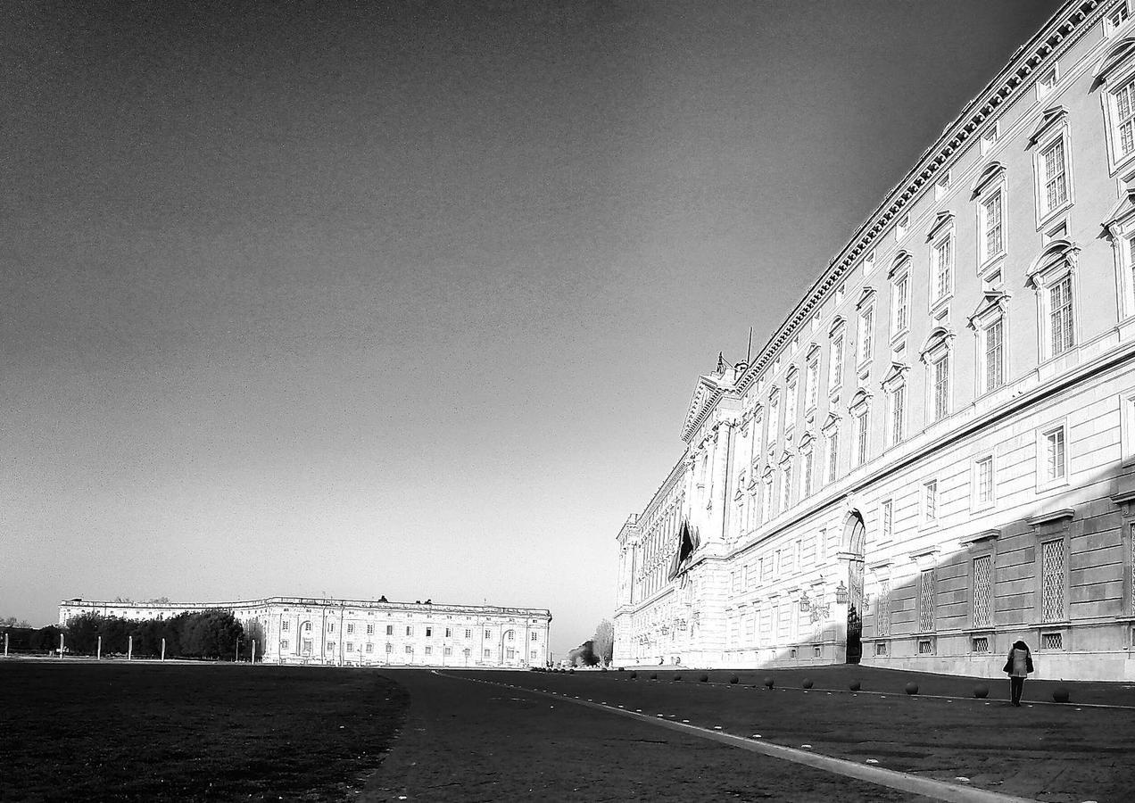 Hotel Artistic Charming House Caserta Exteriér fotografie